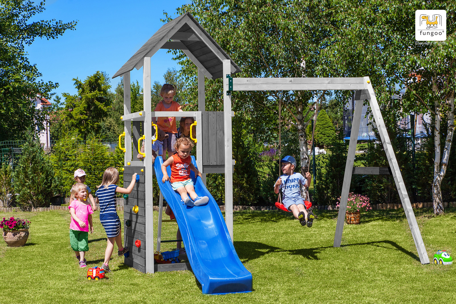 Fungoo Spielplatz Carol 2 / grey white (grau7weiß) imprägniert mit Rutsche