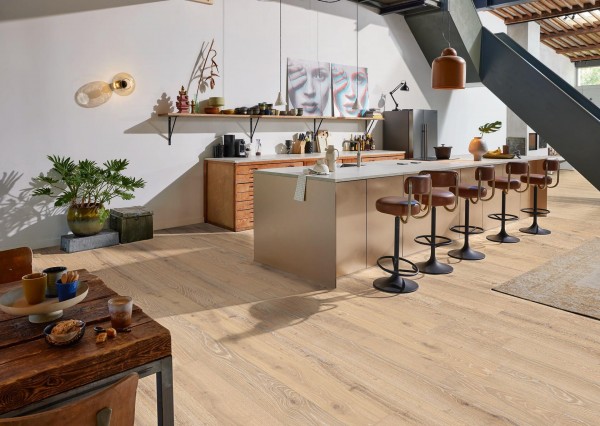 Meister Holzboden Natureflex HD 100, ultramattlackiert, Eiche lebhaft leichtweiß gekälkt