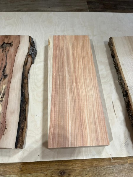 Bastelbox verschiedene Holzabschnitte