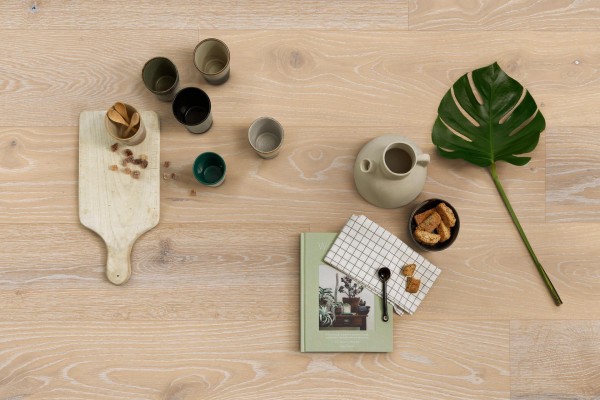 Meister Holzboden Natureflex HD 100, ultramattlackiert, Eiche lebhaft leichtweiß gekälkt