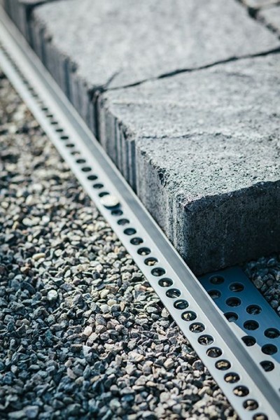 Ferax steinfix® gerade 22, grau, Profil 2 m